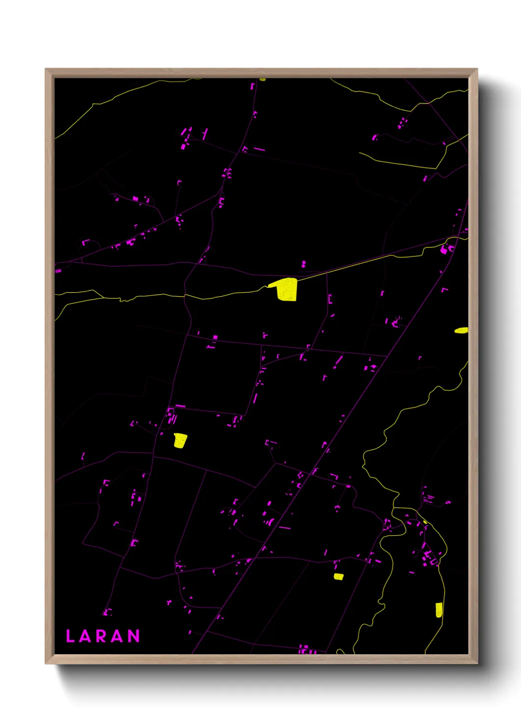 Une affiche de carte sur Laran
