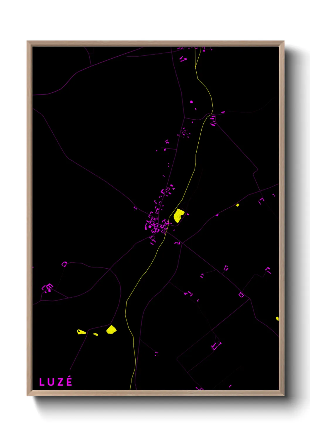 Une affiche de carte sur Luzé