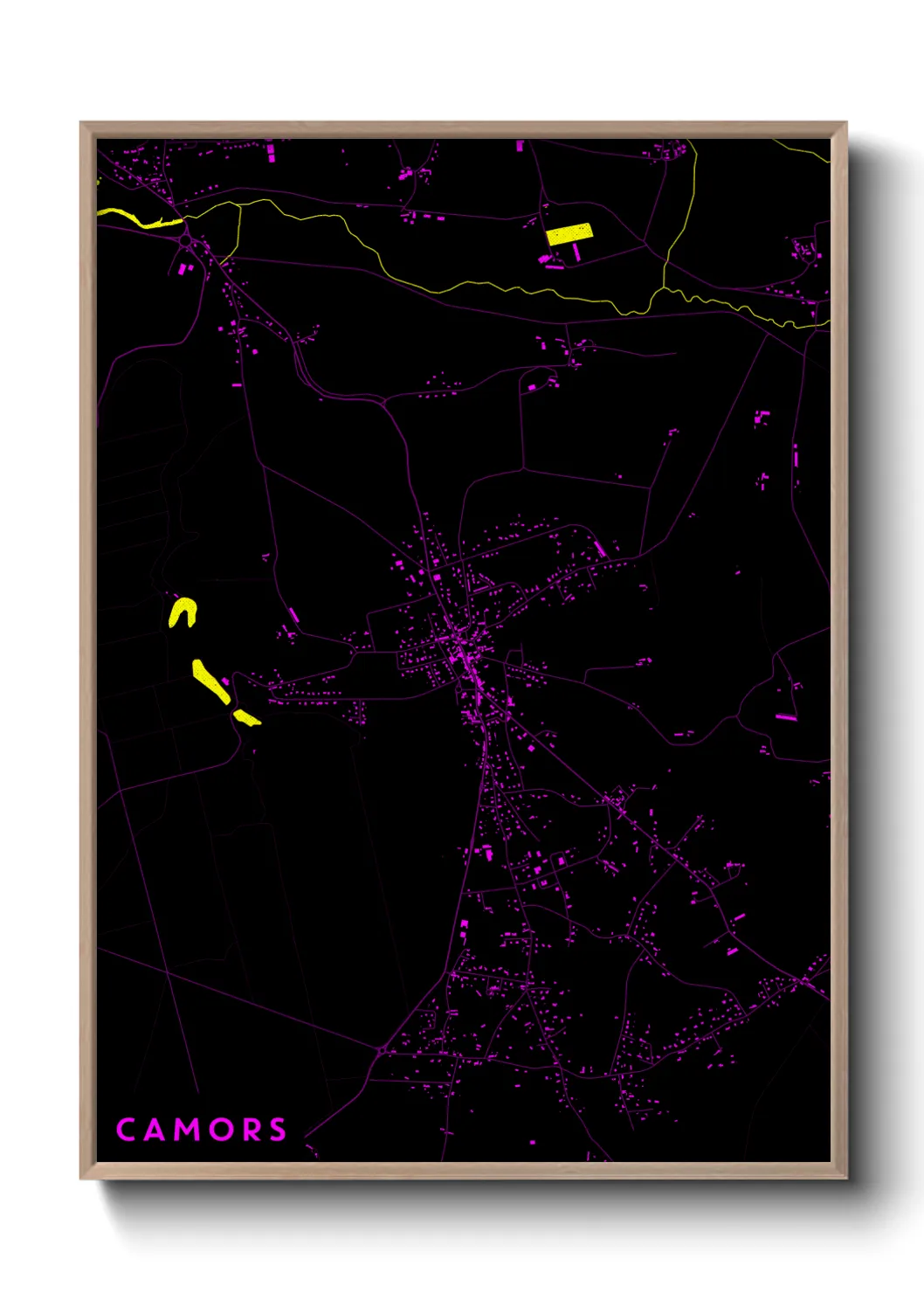 Une affiche de carte sur Camors