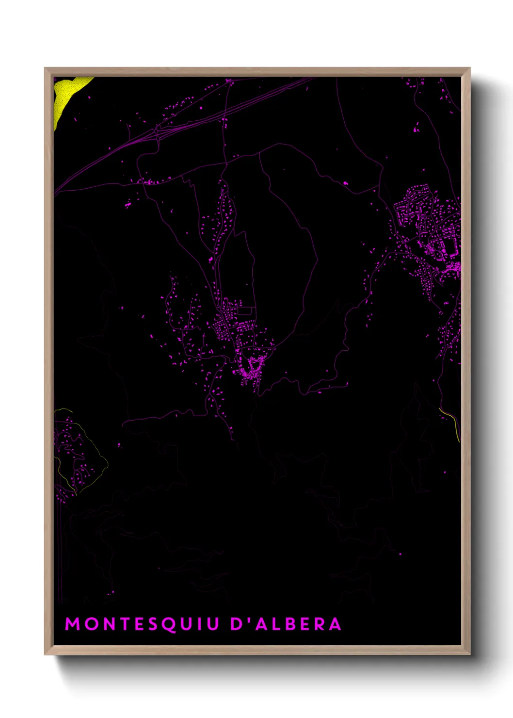Une affiche de carte sur Montesquiu d'Albera