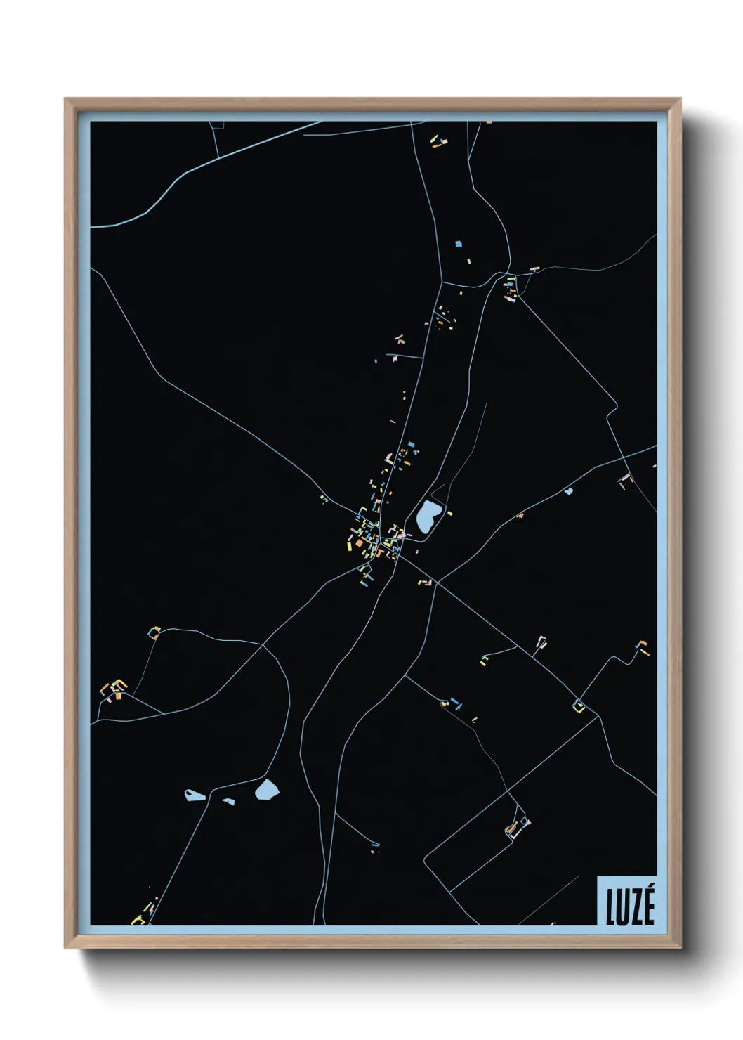 Une affiche de carte sur Luzé