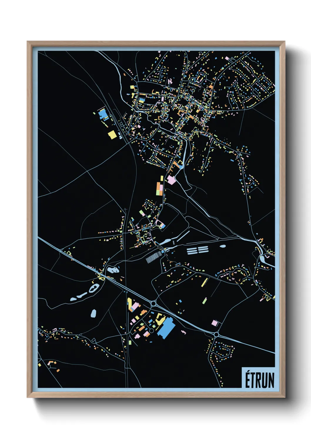 Une affiche de carte sur Étrun